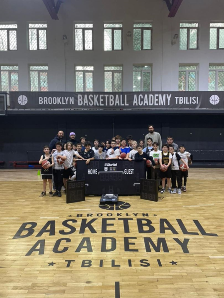 Brooklyn Basketbol Akademisi, Gürcistan